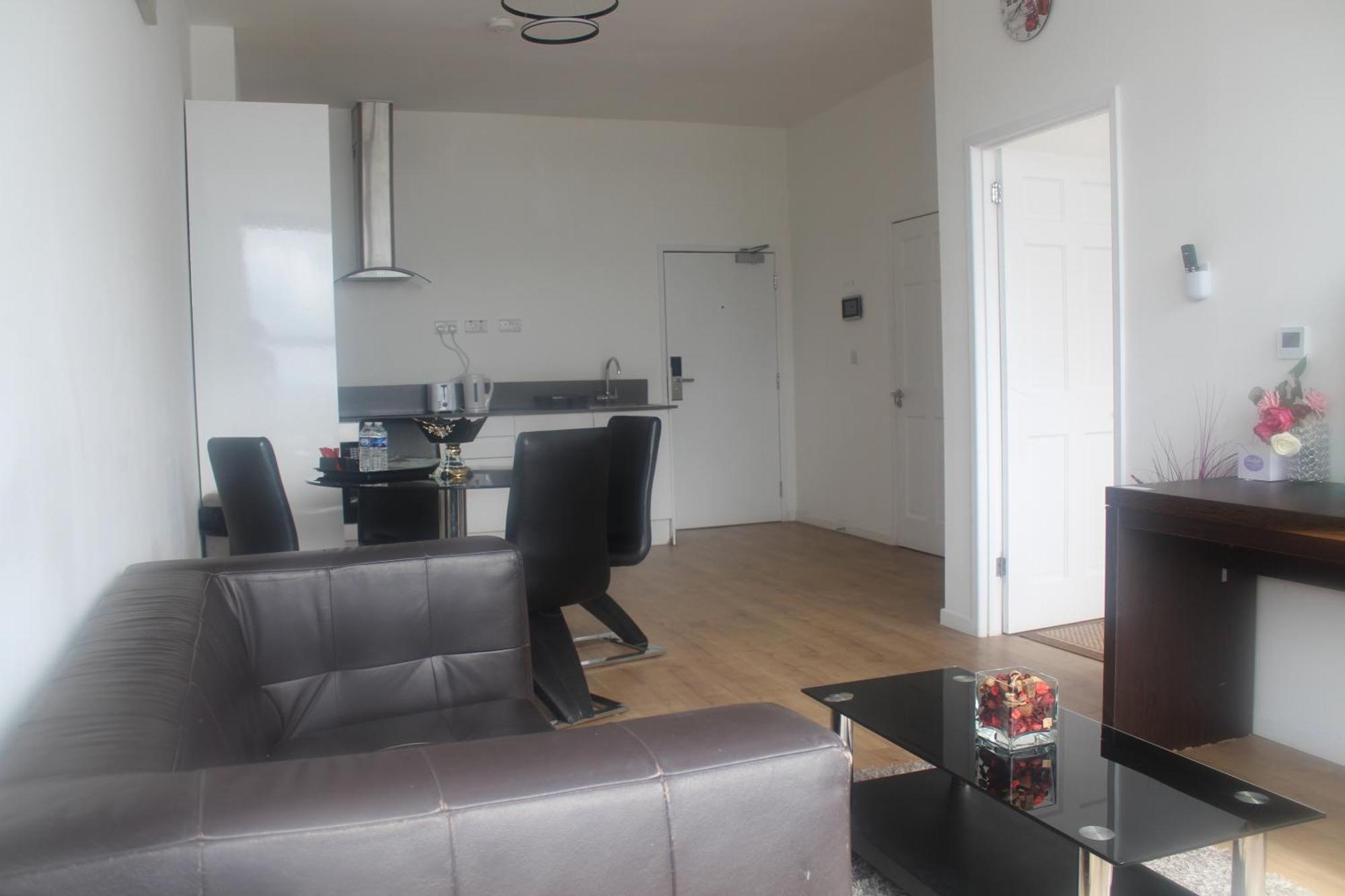 Flat 405 One Bedroom Apartment 伯明翰 外观 照片